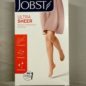 Jobst Ultra Sheer Suntan 15-20 mmHg Size Small Waist CT